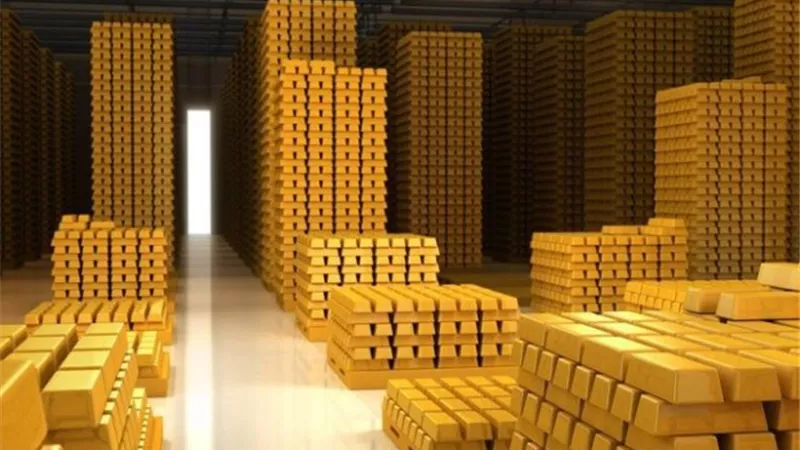 الذهب ينخفض فى آسيا مع تراجع عائدات السندات الأمريكية