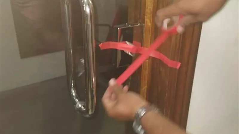 غلق وتشميع.. قرارت جديدة بشأن مخالفات تغيير النشاط من سكنى إلى اداري
