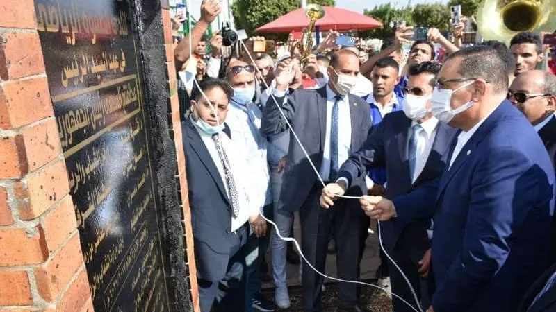 وزير الشباب ومحافظ الشرقية يفتتحان المبني الإداري بنادي الصفوة الرياضي بالعاشر