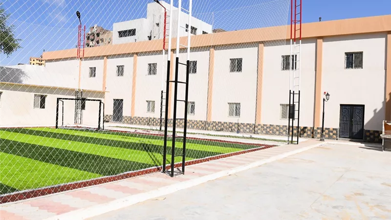 السكرتير العام المساعد تتفقد أعمال التشطيبات النهائية بمركز علاج الإدمان بقنا