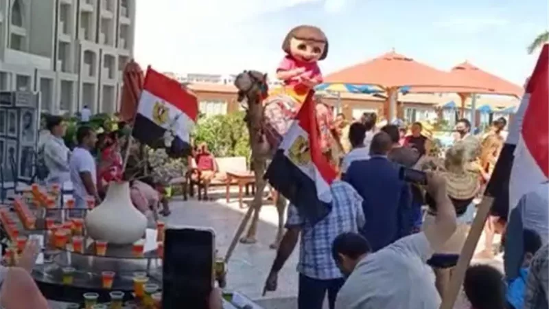 بالمزمار البلدى التنورة والجمل.. فنادق الغردقة تحتفل بالمولد النبوى الشريف