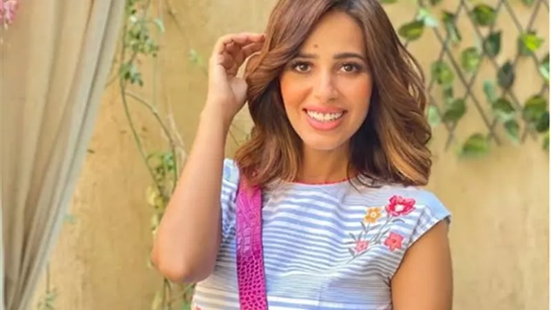رنا سماحة تتعاقد علي غناء وتصوير فيديو كليب لمهرجان شرم الشيخ المسرحي