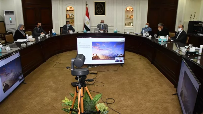 الجزار يدعو الكيانات المصرية والعالمية لعرض الفرص الاستثمارية بمشروع كابيتال بارك