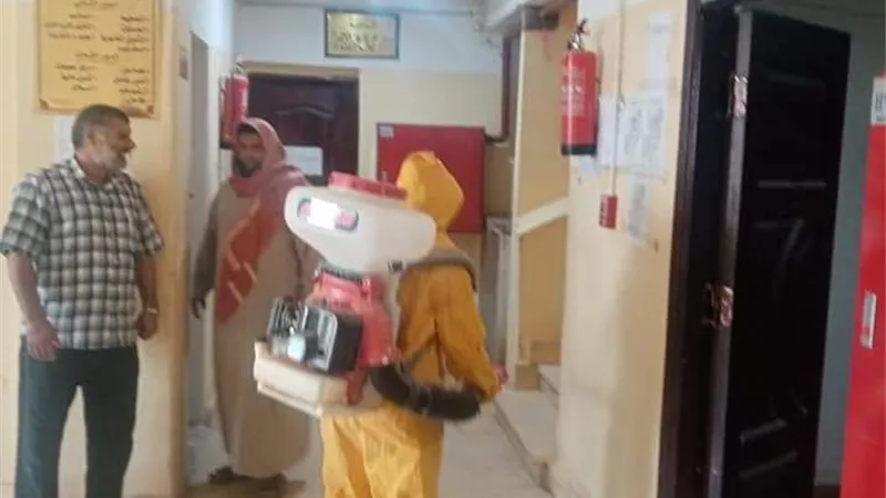 رئاسة مركز ومدينة الضبعة تستكمل الاجراءات الاحترازية بنطاق المركز