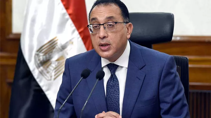 أعضاء النواب والشيوخ يطلبون من الحكومة: السماح للنقابات وجمعيات الإسكان بشراء أراض لإقامة مساكن للعاملين