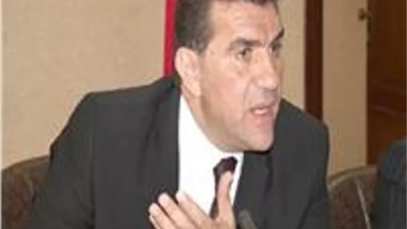 نقابة الكيماويات تطالب اعادة النظر فى لائحة 