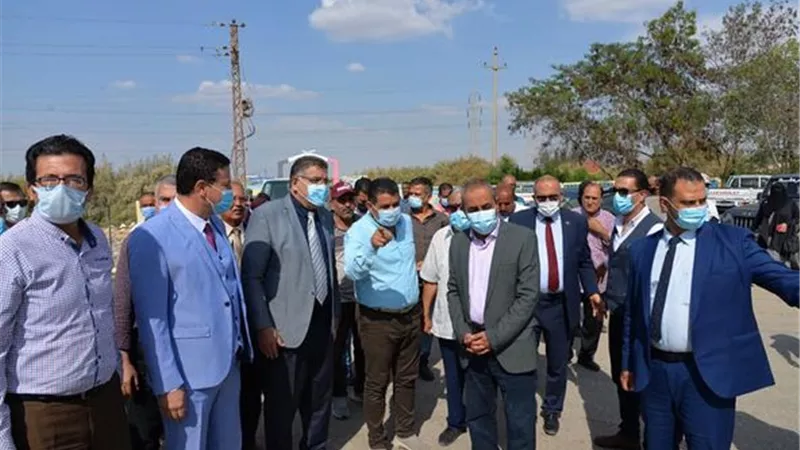 محافظ الإسماعيلية يفتتح ميدان قرية أبو سلطان احتفالا بالعيد القومي ..صور