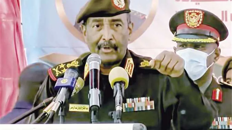 البرهان يؤكد حرص الجيش والمكون المدني علي إنجاح 