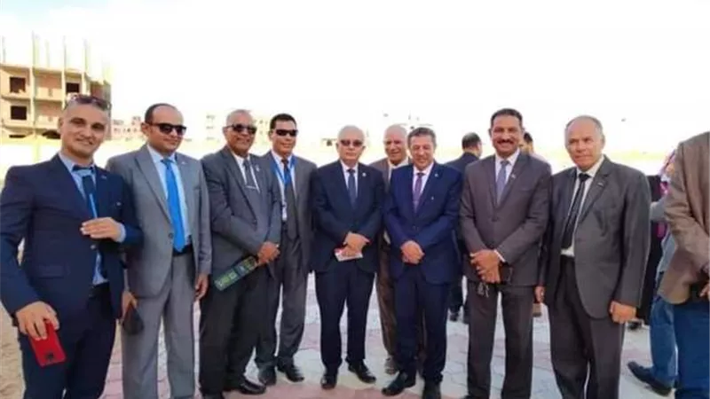 نائب وزير التربية والتعليم يزور المدرسة الدولية بالنوبارية
