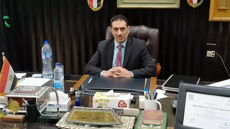 عميد سياسة واقتصاد القاهرة: تخفيض المصرفات الدراسية للحاصلين على تقدير إمتياز