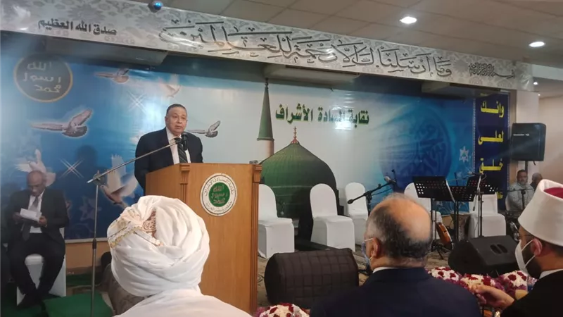 الشريف يعلن دعم نقابة الأشراف ومنتسبيها لجهود الرئيس السيسي