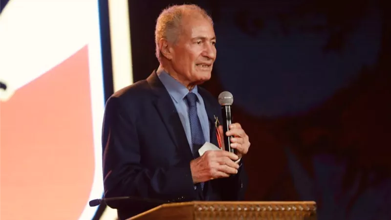 رئيس الاتحاد الدولي لليد: تعلمت من مباديء الأهلي عدم الانحياز
