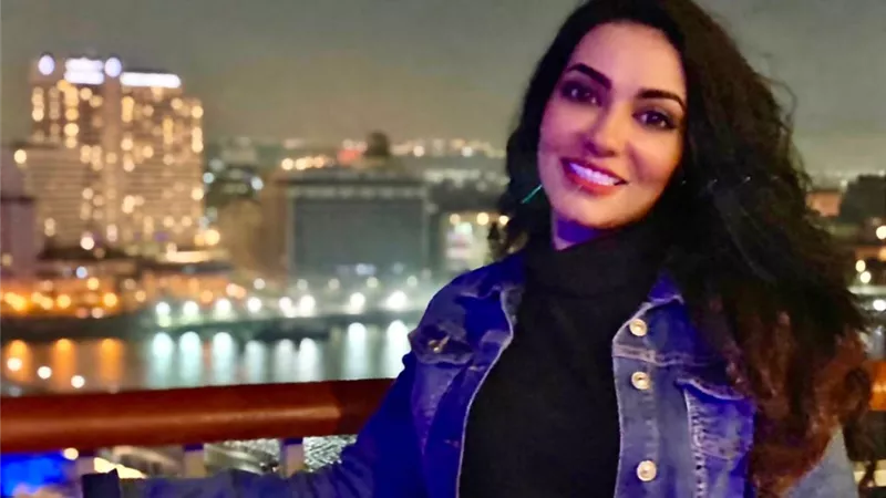 الفنانة والشاعرة السعودية عبير قهوجي : مصر جميلة بطبيعتها الخلابة
