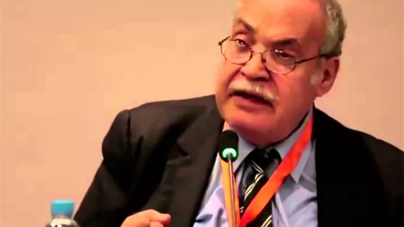 وفاة الفيلسوف والمفكر الدكتور حسن حنفى عن 86 عاماً
