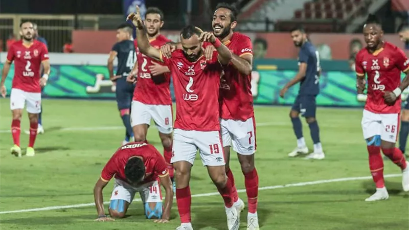 لاعبو الأهلي يصرفون نسبة المشاركة عن الموسم الماضي