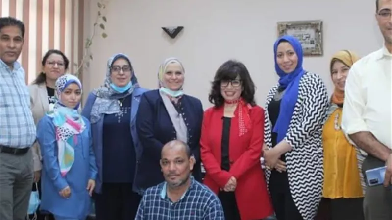 آداب عين شمس تحتفل بالبروتوكول المبرم بينها وبين مؤسسة الرخاوي للتدريب والبحوث