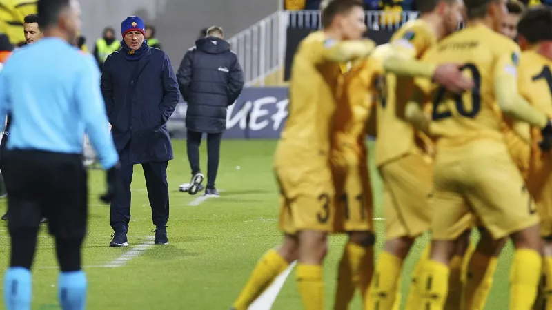ملخص وأهداف مباراة روما ضد بطل النرويج 6 - 1 .. فيديو