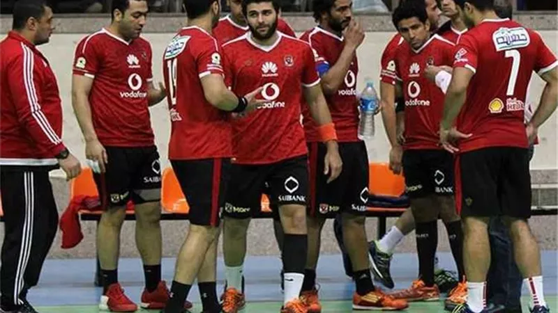 الأهلى يهزم الطيران 43 / 21 بدورى اليد للرجال