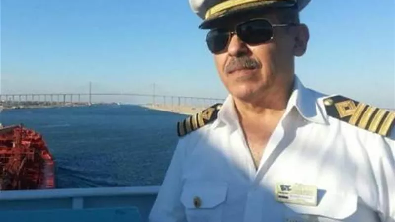 اللجنة البحرية بالمصريين الأحرار تهنئ الرئيس والقيادة البحرية بعيدها