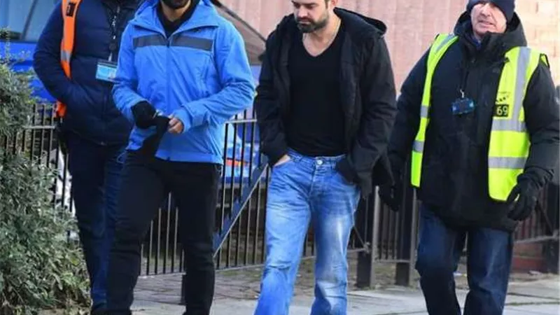 تليجراف تكشف حقيقة مفاوضات ليفربول مع محمد صلاح