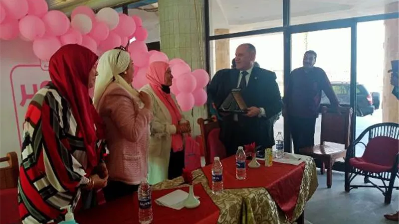 محاربات السرطان تستعرضن قصص الكفاح في إحتفالية أكتوبر الوردي بالإسماعيلية ..صور