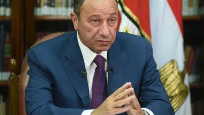 محمود الخطيب يتقدم بأوراق ترشحه لرئاسة الأهلي
