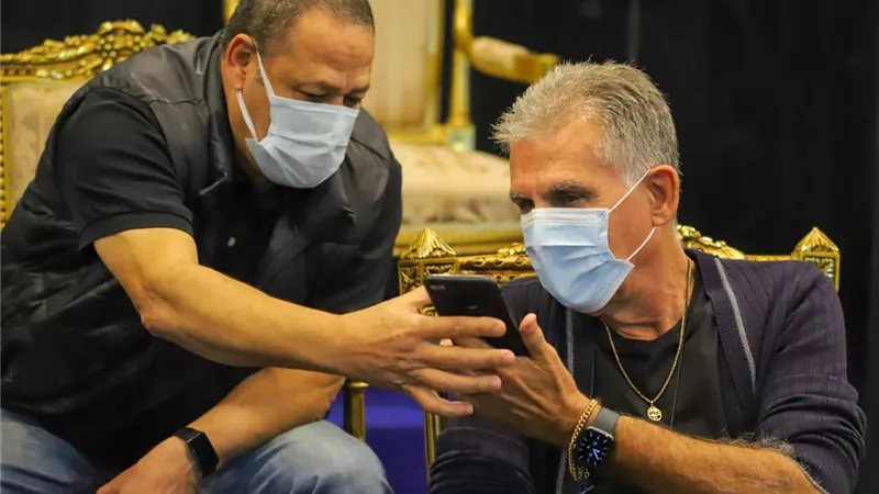 كيروش وجهاز المنتخب يحضر مباراة بيراميدز وعزام التنزانى .. صور