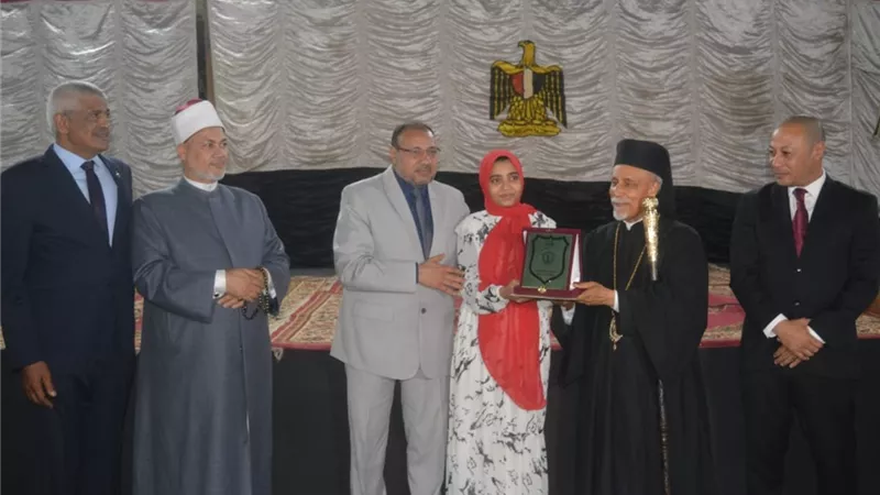 نادي ازهر بأسيوط يحتفل بالمولد النبوي الشريف و انتصارات أكتوبر - صور