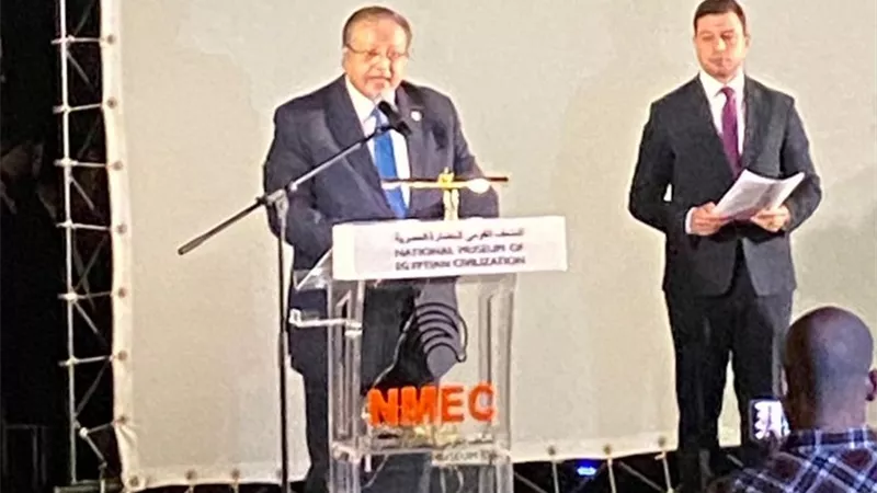 إيناس عبد الدايم تغيب عن حفل افتتاح ملتقي القاهرة الدولي للمسرح الجامعي.. لهذا السبب