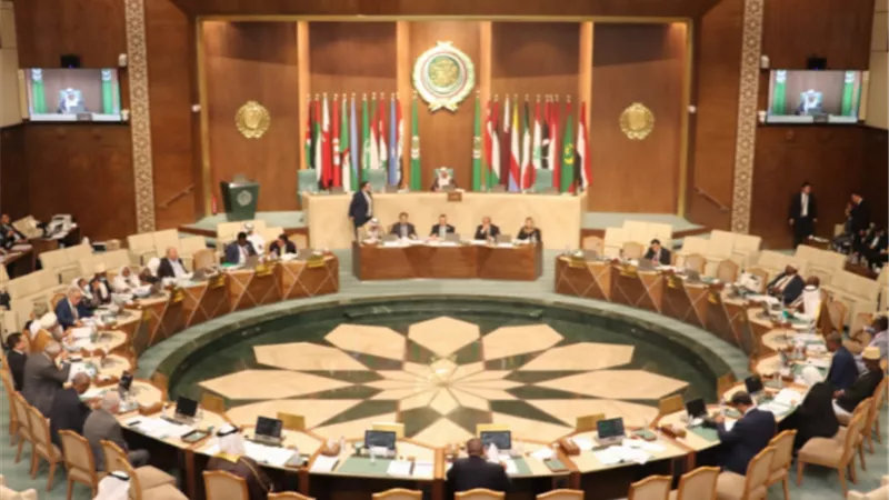 بالفيديو ..البرلمان العربي يدين هجوم ميليشيا الحوثي بزورق مفخخ بجزيرة كمران مقابل الصليف بمحافظة الحديدة اليمنية