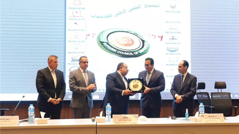الأعلى للجامعات: منع الغير حاصلين على التطعيم من دخول الجامعة بعد 15 نوفمبر