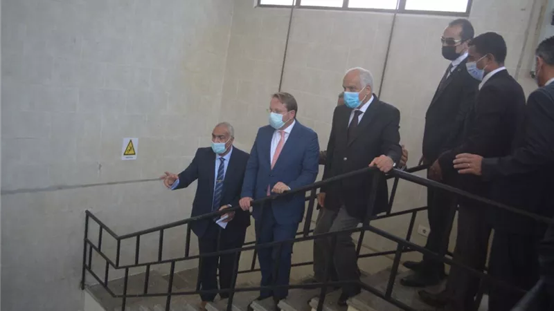 محافظ الجيزة يفتتح أعمال انشاء خزان المياه الأرضي بالبراجيل ..صور