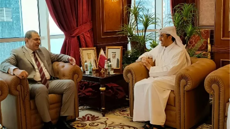سعفان يبحث مع وزير عمل قطر العلاقات الثنائية وتذليل أية عقبات تخص العمالة المصرية
