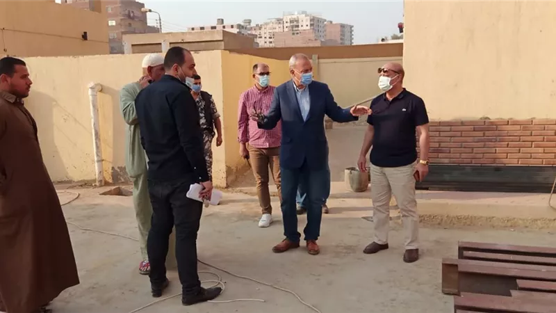 الهجان يتابع مشروعات تطوير الانفاق والمجزر بغرب شبرا الخيمة