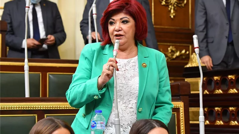 رئيس سياحة النواب: إقامة معرض آرت دي ايجيبت في منطقة الأهرامات تلقي الضوء مجدداً على مقاصد مصر السياحية