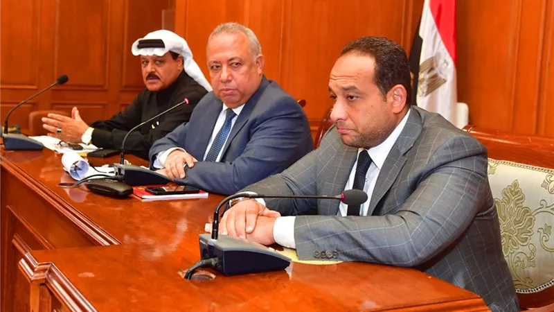 بالصور.. اجتماع لجنة الإسكان بمجلس الشيوخ برئاسة النائب خالد محمد سعيد