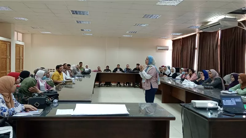 تكنولوجيا الزقازيق تنظم ورش عمل لرفع مهارات الطلاب والخريجين لتأهيلهم لسوق العمل