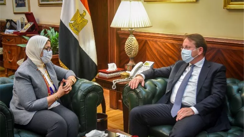 مفوض الاتحاد الأوروبى يقدم الشكر للحكومة ووزيرة الصحة للمجهودات المبذولة للارتقاء بالقطاع الصحى