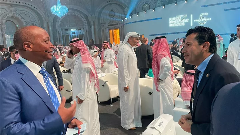 وزير الشباب يشارك فى فعاليات مبادرة 