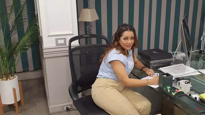 بوسي شاهين تتعاقد مع روتانا لإنتاج ألبومها الغنائي الأول.. صور
