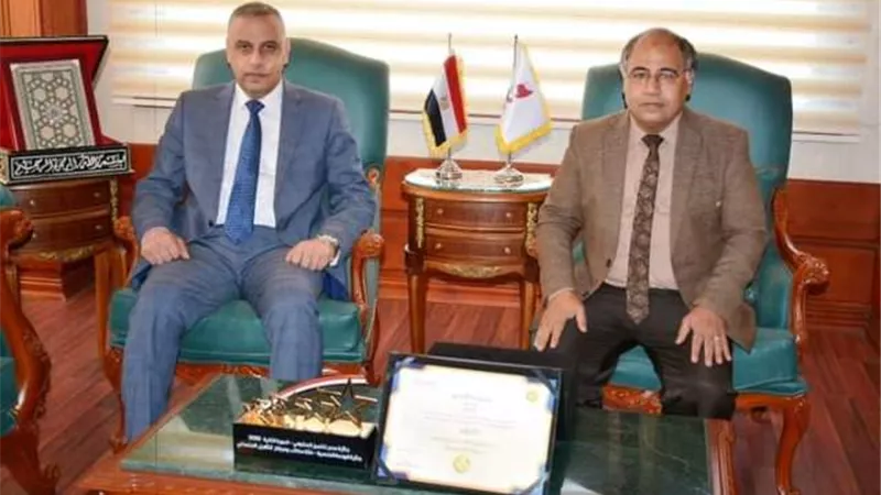 محافظ سوهاج يهنئ مديرية التضامن.. للحصول على جائزة مصر للتميز الحكومي