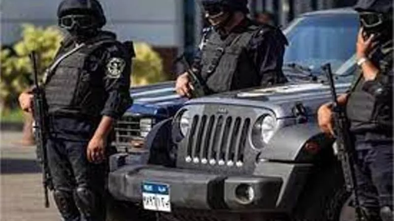 مصدر أمنى ينفى ادعاءات 