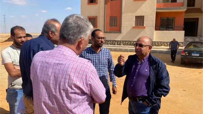 قيادات 6 أكتوبر الجديدة تتفقد أهم المشروعات السكنية والخدمية فى المدينة.. بالصور والأرقام