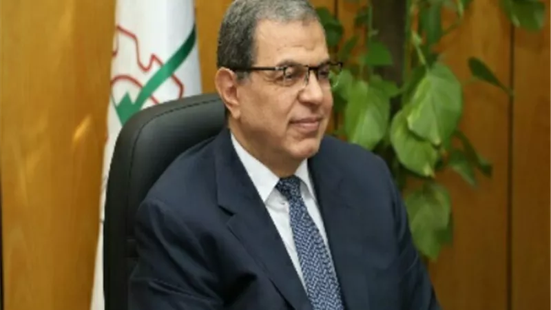 القوى العاملة: توقيع اتفاقية عمل جماعية بصرف مزايا 620 عاملا بشركة خاصة