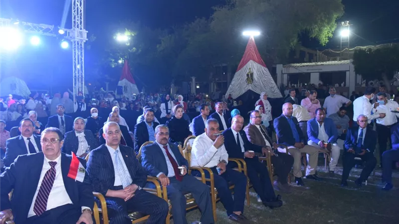 رئيس جامعة أسيوط يؤكد خلال احتفالات الجامعة بذكرى نصر أكتوبر أن القرار الرئاسى بإلغاء حالة الطوارئ هو إعلان رسمى لأمن واستقرار الدولة المصرية