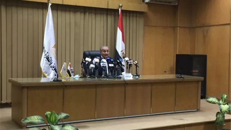 وزير التموين: استكمال دراسات منظومة الخبز .. والرغيف لايزال بـ ٥ قروش