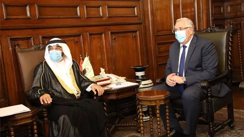 وزير الزراعة يبحث مع رئيس العربية للاستثمار والإنماء الزراعي زيادة فرص التعاون بين الجانبين