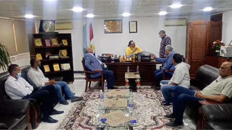 رئيس مدينة سفاجا: مد شبكات الغاز الطبيعي بأحياء سفاجا