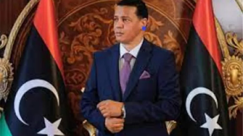 الكوميديا تصنع الرؤساء.. فنان كوميدي يترشح لرئاسة ليبيا