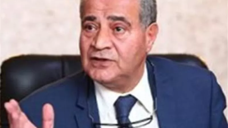 وزير التموين يكشف حقيقة زيادة سعر رغيف الخبز